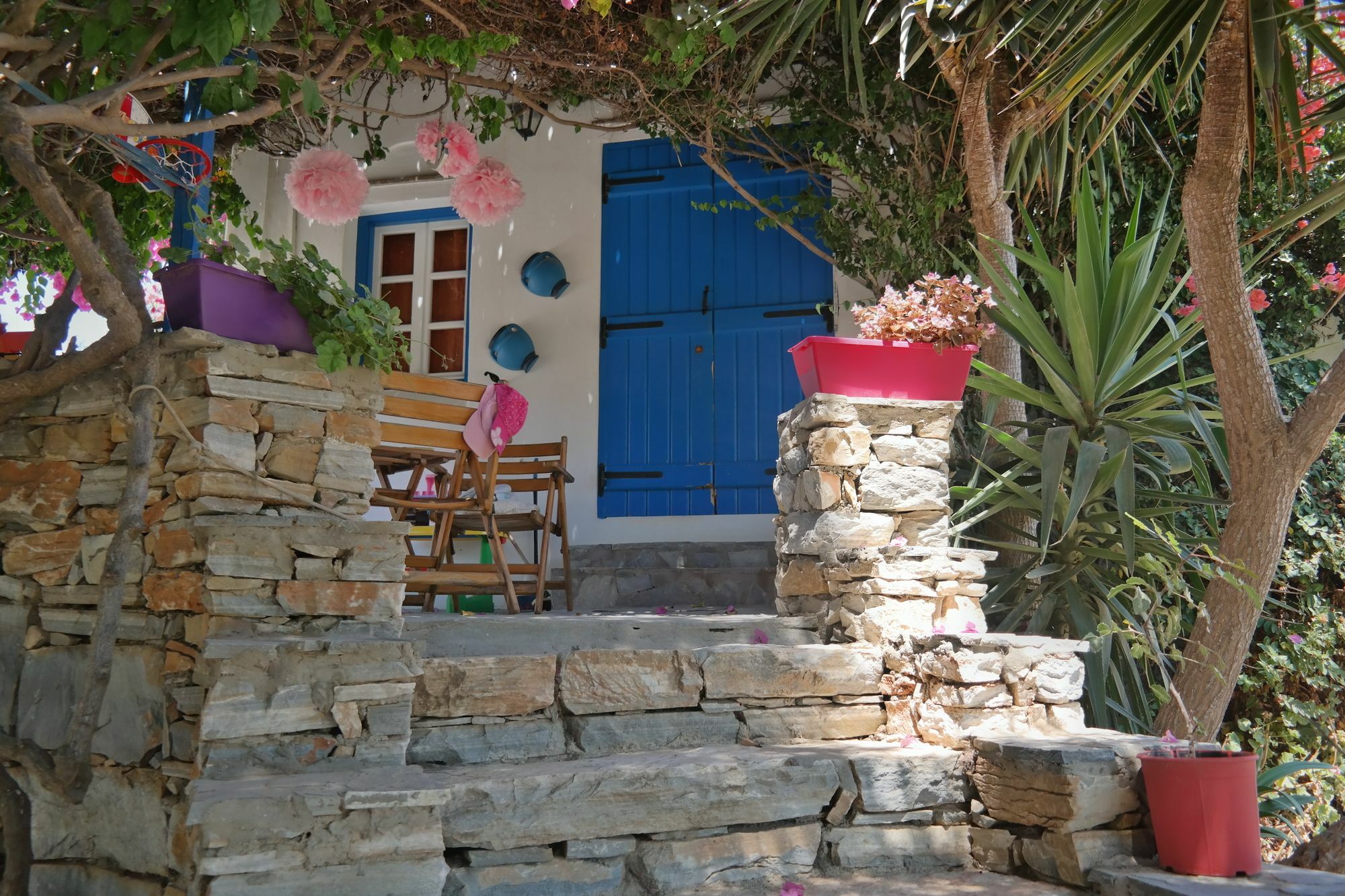 Sun Rock Apartments Stelida  Exterior foto